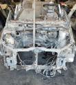 Toyota avensis  2005-06 ön panel