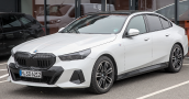 BMW İ5 ÖN CAM