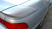 toyota carina sağ köşe çamurluk rüzgarlık