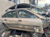 RENAULT LAGUNA 1 SAĞ ARKA KAPI ORJİNAL ÇIKMA PARÇA