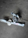 RENAULT CLİO 2 SAĞ ARKA CAM KRİKOSU