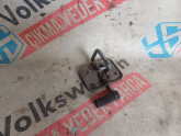 vw passat b8 üst kaput kilidi