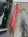 Peugeot 2008 arka tampon demiri