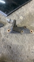 Toyota Auris motor takozu