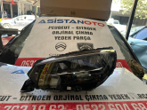 Peugeot 208 sol ön far çıkma