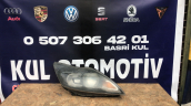 Focus 2.5 08-10 içi siyah sağ far