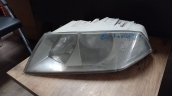 04-09 çıkma skoda octavia sol ön far