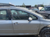PEUGEOT 307 SW SAĞ ÖN KAPI