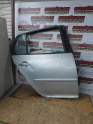 Volkswagen Golf 5 sağ arka kapı ve döşemesi