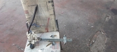 Mazda 323 hatcback sağ ön cam krikosu