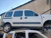 RENAULT KANGOO SAĞ ÖN VE ARKA KAPI ÇIKMA