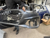 Audi a4 ön tampon