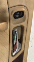 Mercedes W 203 kasa çıkma arka  kapı cam düğmesi