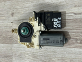 VOLKSVAGEN JETTA  SAG ARKA CAM MOTORU ÇIKMA 3C0959704