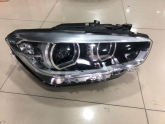 BMW 1 SERİ F20 SAĞ FAR