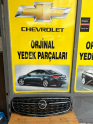 Opel insignia b makyajlı kasa ön panjur sıfır