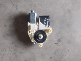 Renault Fluence sağ arka kapı cam. Motoru 0130822331