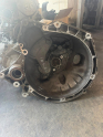 Ford Couryer 6 vites benzinli şanzıman 3 silindir benzin