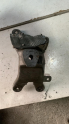 8K0199388 audi a4 a5 passat b8 sağ motor kulağı