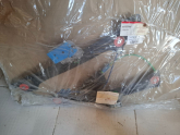 Audi A5 ön cam kriko sol orjinal sıfır 8W8837461