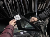 FİAT LİNEA SOL ARKA KELEBEK CAMI ORJİNAL ÇIKMA 08-15