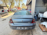 Peugeot 407 arka tampon demiri çıkma