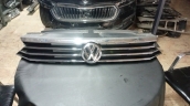 VW PASSAT B8 Ön Panjur Krom Nikelajlı Çıkma Orijinal 3G0853651A