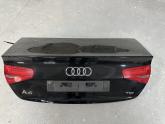 AUDİ A4 ÇIKMA ORJİNAL HATASIZ DOLU BAGAJ KAPAĞI N2