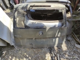 Skoda yeti arka bagaj kapağı