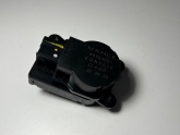 PEUGEOT 208 2008 KALORİFER KLAPE MOTORU ORJİNAL KF784001