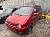 RENAULT TWİNGO SOL ÖN ÇAMURLUK ORJİNAL ÇIKMA