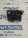 Oto Çıkma Parça / Mekanik / Kapı Kilidi / Audi / A4 / Çıkma Parça 