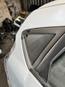 FORD FİESTA ARKA KELEBEK CAMI