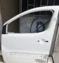 Citroen Berlingo sol ön kapı