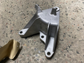 OPEL İNSİGNİA A ARKA MOTOR KULAK BRAKETİ SIFIR ORJİNAL 13228285
