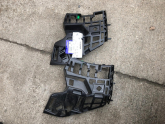 VOLVO XC90 SAĞ-SOL ÇAMURLUK BRAKETİ 31353404