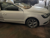 2014 Skoda Suberb Sag Sol Ön Kapı Çıkma