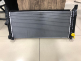 BMW X1 F48 SU RADYATÖRÜ 17117617637