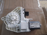 8K0 959 801 Audi A4 Sol Ön Cam Krikosu Orjinal Çıkma