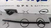 Opel Grandland Sağ Arka Cam Sıyırıcı Çıtası 9814857780