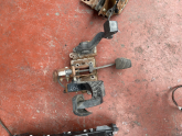 PEUGEOT 307 GAZ FREN DEBRİYAJ PEDAL ORJİNAL ÇIKMA PEJO