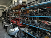 Audi / A8 / Şanzıman / Şanzıman Komple / Çıkma Parça