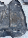 Oto Çıkma Parça / Mekanik / Taban Döşemesi / Renault / Megane / Çıkma Parça 