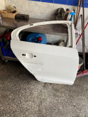 Volvo s60 sağ arka kapı