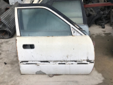 Toyota Corona Sağ Ön Kapı