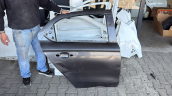 Peugeot 301 sağ arka kapı