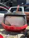 Peugeot 208 arka bagaj kapağı