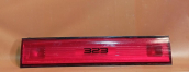 mazda 323 bagaj reflektörü