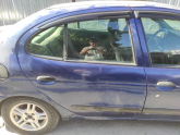 RENAULT MEGANE-1 ÇIKMA SAĞ ARKA DOLU KAPI