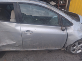 TOYOTA AURİS SAĞ ÖN KAPI ÇIKMA ORJİNAL YEDEK PARÇA